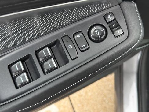 Certified 2026 Acura MDX SH-AWD w/ Technology Package image 11