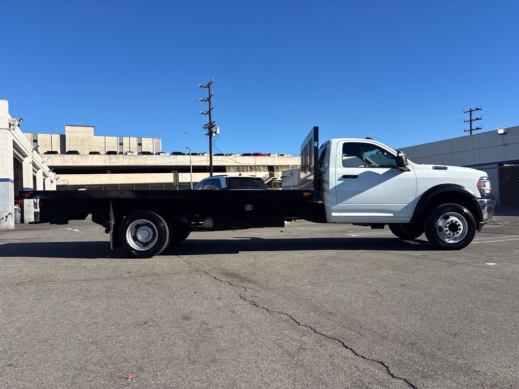 Used 2023 RAM 5500 Tradesman RWD image 2