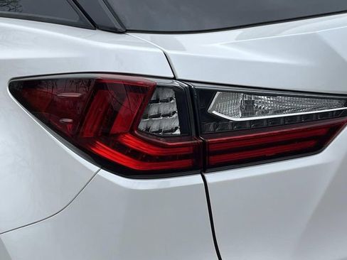 Used 2019 Lexus RX 350 FWD w/ Luxury Package image 9