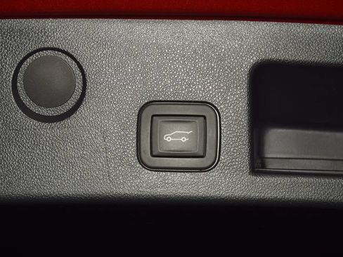 Used 2025 Chevrolet Equinox LT w/ Convenience Package II AWD/4WD image 26