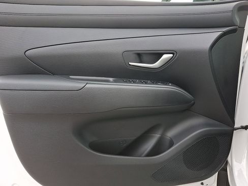 New 2026 Hyundai Tucson SEL image 8