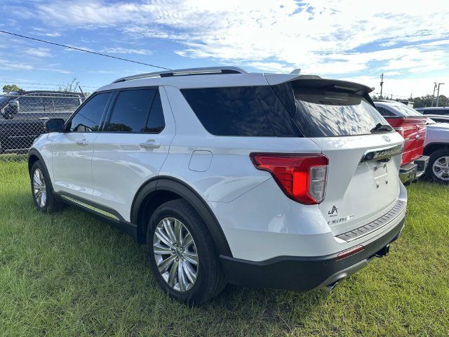 Used 2022 Ford Explorer Limited w/ Equipment Group 301A RWD image 7