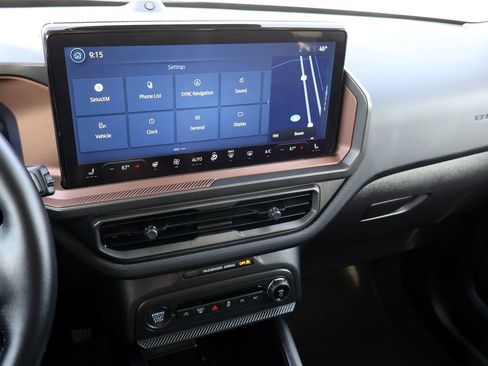 Used 2025 Ford Bronco Sport Outer Banks w/ Outer Banks Tech Package+ image 27