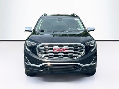 Used 2018 GMC Terrain Denali w/ Advanced Safety Package AWD/4WD image 2