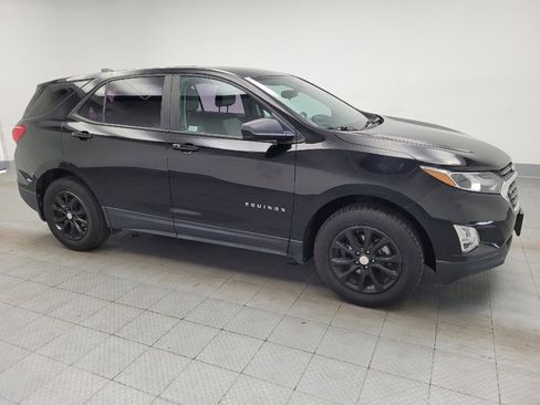 Used 2020 Chevrolet Equinox LS AWD/4WD image 11