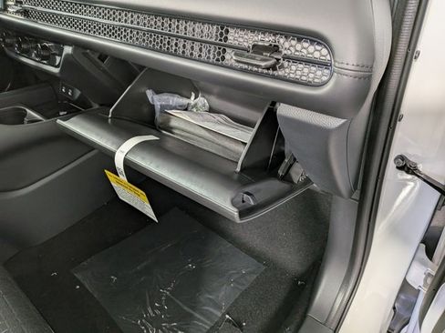 New 2026 Honda HR-V LX image 29