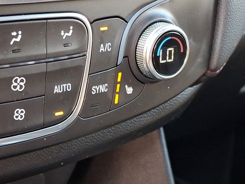 Certified 2023 Chevrolet Traverse RS AWD/4WD image 27