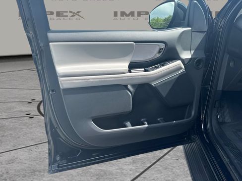 Used 2025 Ford Expedition Max Active RWD image 16