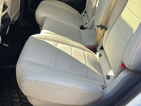 Used 2022 Mercedes-Benz GLE 350 image 15