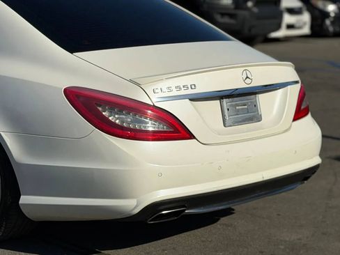 Used 2013 Mercedes-Benz CLS 550 image 32