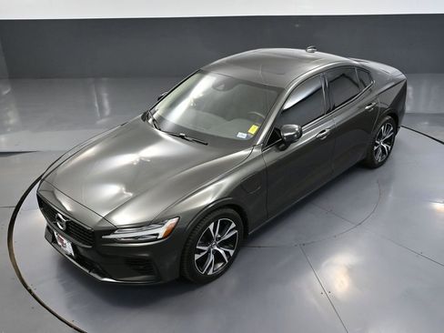 Used 2022 Volvo S60 T8 R-Design Expression AWD/4WD image 58