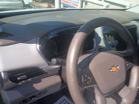 Used 2018 Chevrolet Traverse LT AWD/4WD image 11