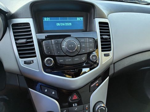 Used 2012 Chevrolet Cruze LS w/ Connectivity Package FWD image 11