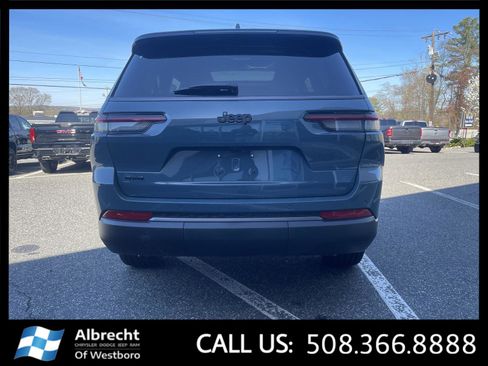 New 2026 Jeep Grand Cherokee L Limited AWD/4WD image 4