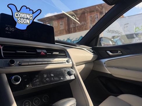 Used 2025 Genesis G70 2.5T RWD image 19