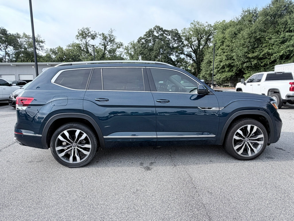 Used 2023 Volkswagen Atlas SEL Premium AWD/4WD image 4