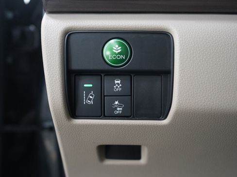 Used 2017 Honda Accord EX-L image 25