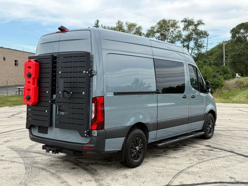 Used 2023 Mercedes-Benz Sprinter 2500 image 5