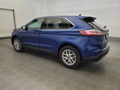 Used 2023 Ford Edge SEL image 3