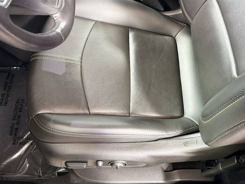 Used 2022 Chevrolet Equinox Premier w/ LPO, Floor Liner Package FWD image 19