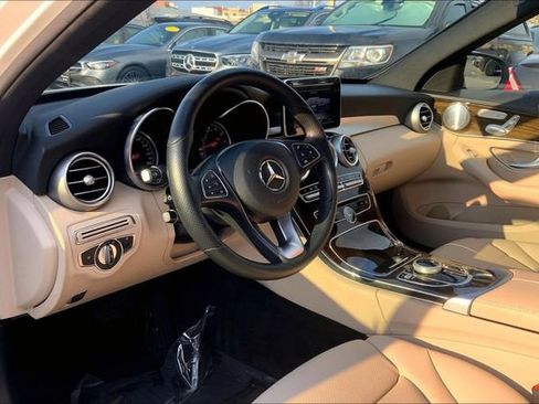 Used 2018 Mercedes-Benz C 300 4MATIC Sedan image 14