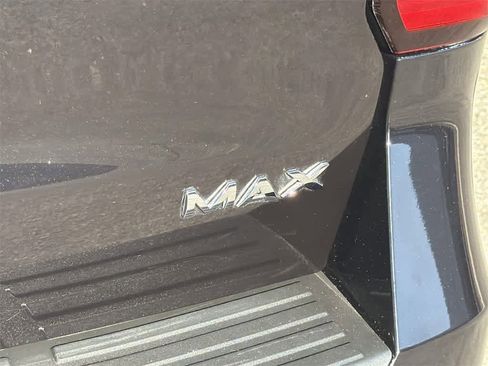 Used 2024 Ford Expedition Max XLT image 40