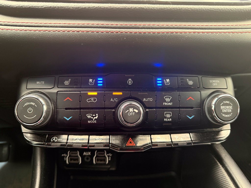 Used 2023 Dodge Durango GT AWD/4WD image 18