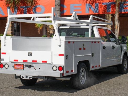 Used 2022 Ford F350 XL w/ Power Equipment Group image 9