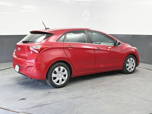 Used 2016 Hyundai Elantra GT FWD image 7