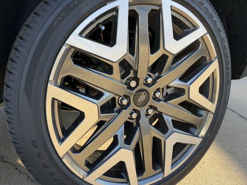 New 2025 Ford Expedition Max Platinum w/ Platinum Ultimate Package image 33