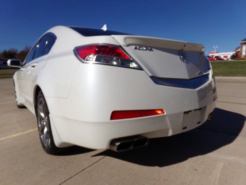 Used 2011 Acura TL SH-AWD image 28