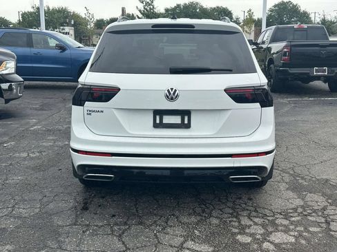 Used 2021 Volkswagen Tiguan SE R-Line FWD image 5