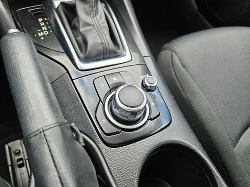Used 2015 MAZDA MAZDA3 i Sport FWD image 23