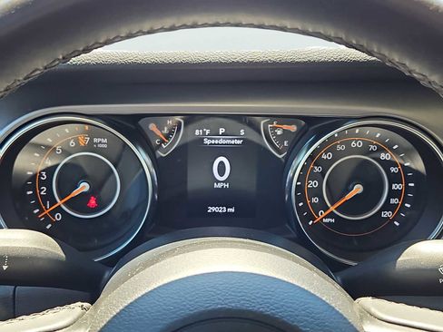Used 2022 Jeep Gladiator Sport image 28