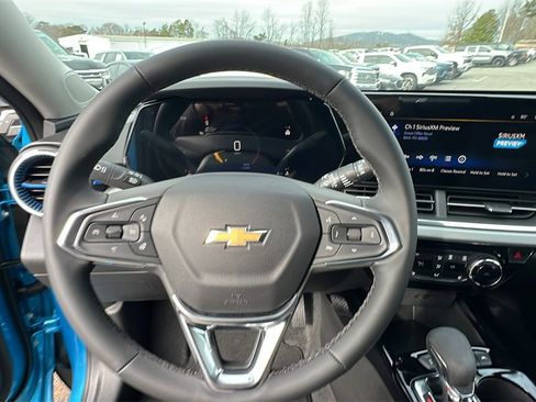 New 2026 Chevrolet Trax LT w/ LT Convenience Package image 18