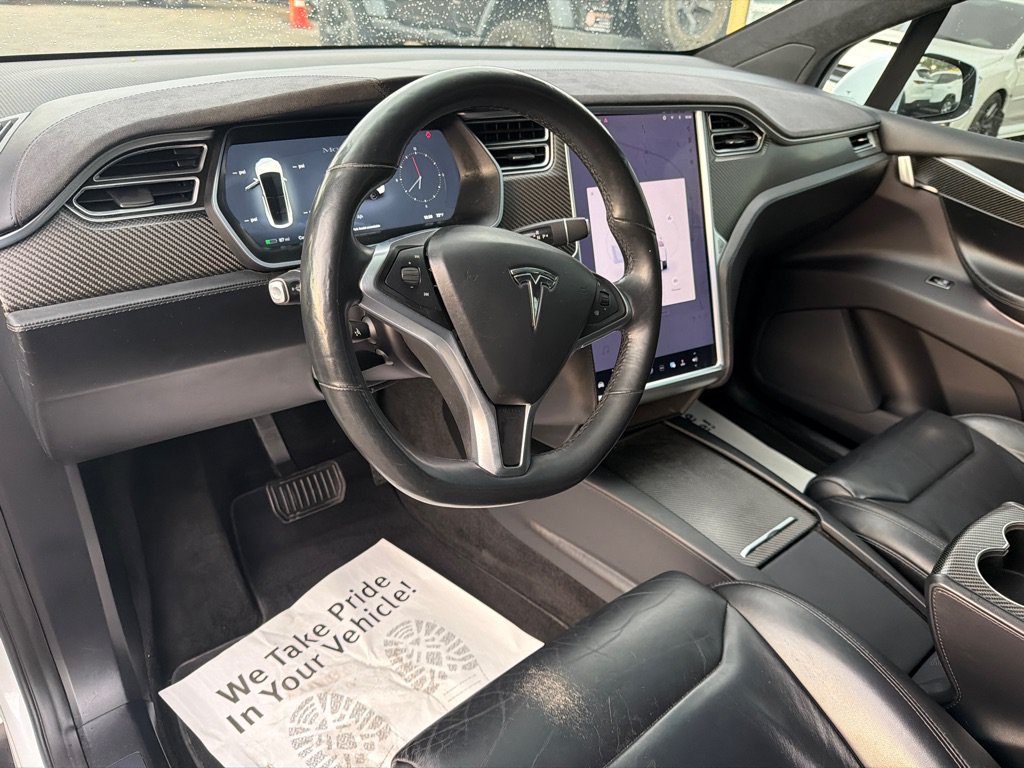 Used 2017 Tesla Model X 100D AWD/4WD image 30