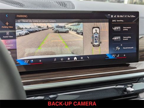 New 2025 BMW X7 xDrive40i w/ Premium Package image 24