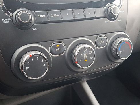 Used 2017 Kia Forte LX FWD image 16