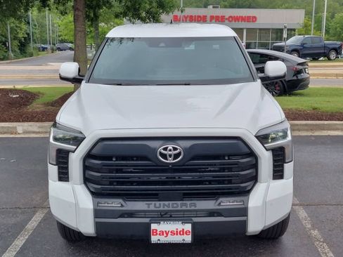Used 2025 Toyota Tundra SR5 w/ SR5 Premium Package AWD/4WD image 5
