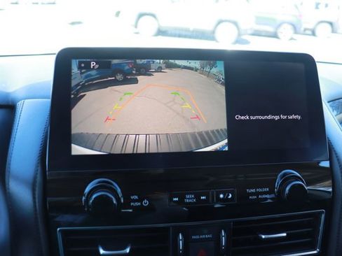 Used 2024 Nissan Armada SV image 29