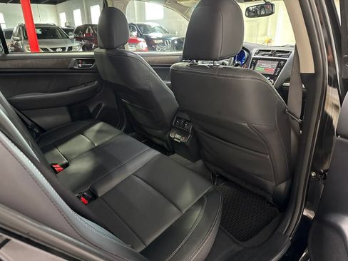 Used 2018 Subaru Outback 2.5i Limited w/ Popular Package #2 AWD/4WD image 38