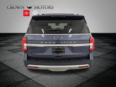 Used 2022 Ford Expedition XLT AWD/4WD image 5
