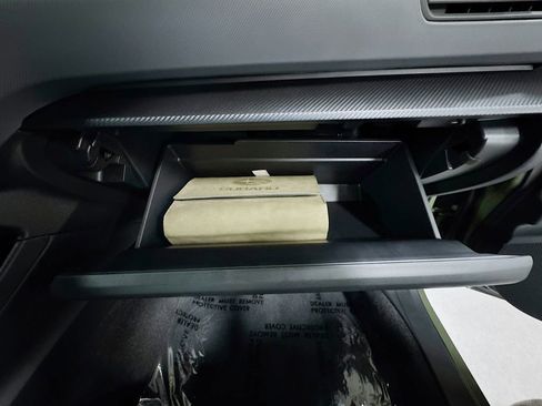 Certified 2026 Subaru Crosstrek 2.5i Limited w/ Crosstrek Mirror Package image 33