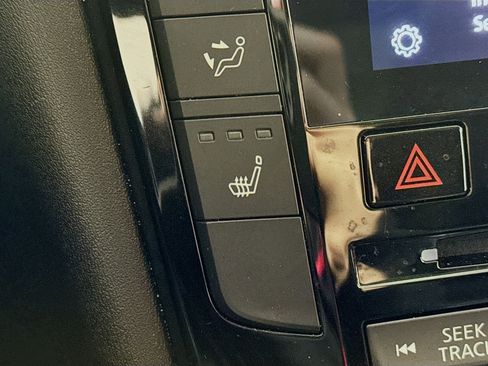 Used 2022 INFINITI QX50 Luxe image 3