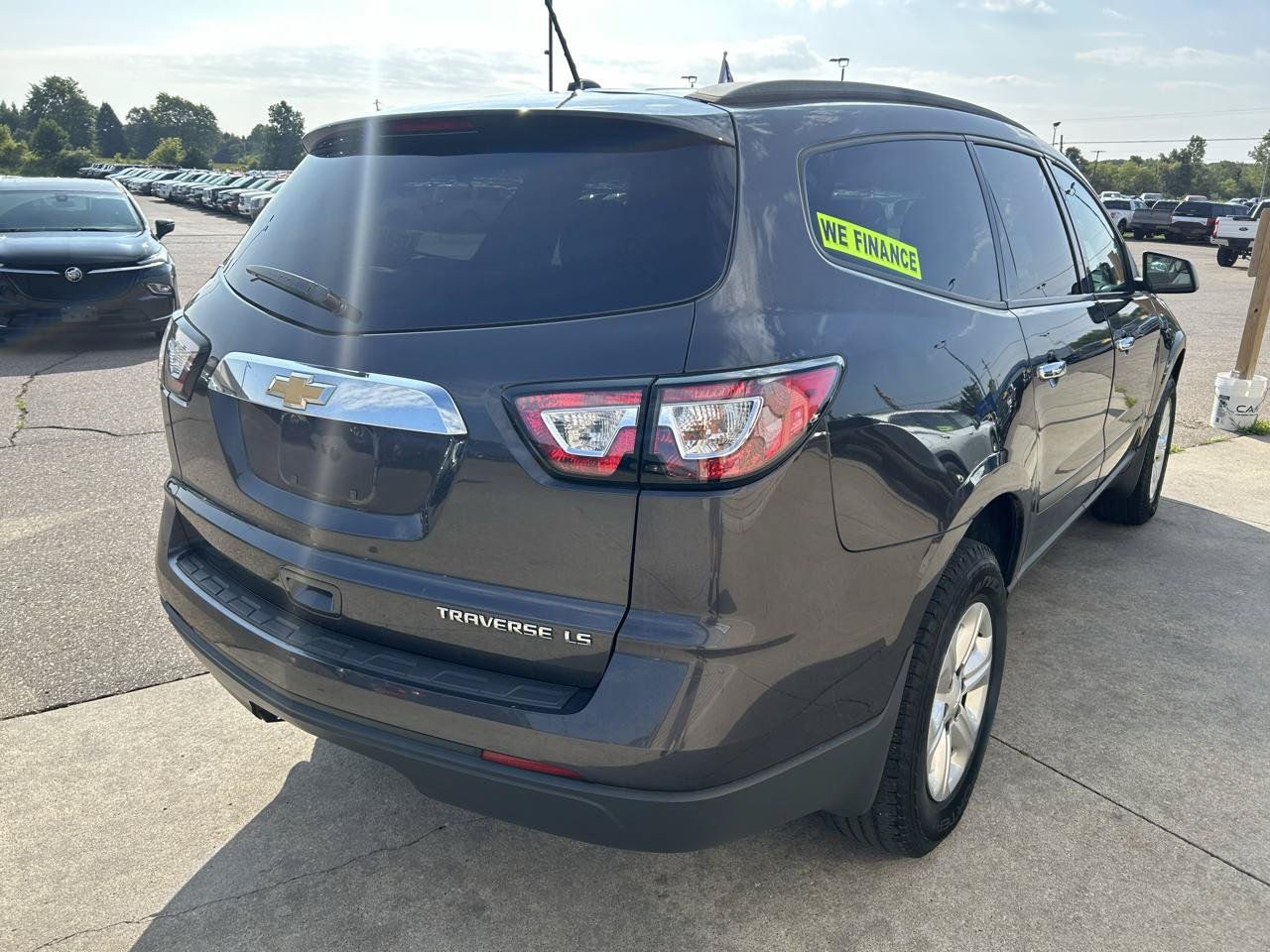Used 2013 Chevrolet Traverse LS FWD image 5