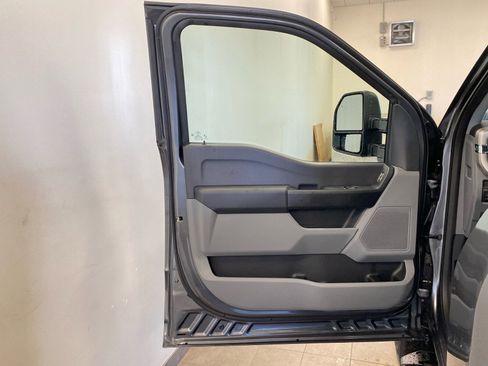 New 2026 Ford F350 XL w/ XL Chrome Package image 10