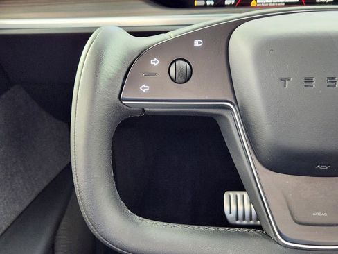 Used 2022 Tesla Model X AWD/4WD image 19