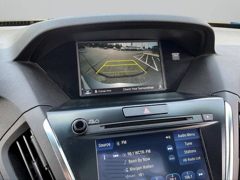 Used 2019 Acura MDX w/ Technology Package AWD/4WD image 16