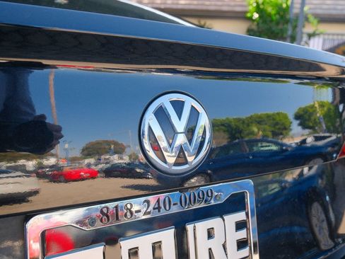 Used 2019 Volkswagen Jetta S w/ Driver Assistance Package FWD image 11