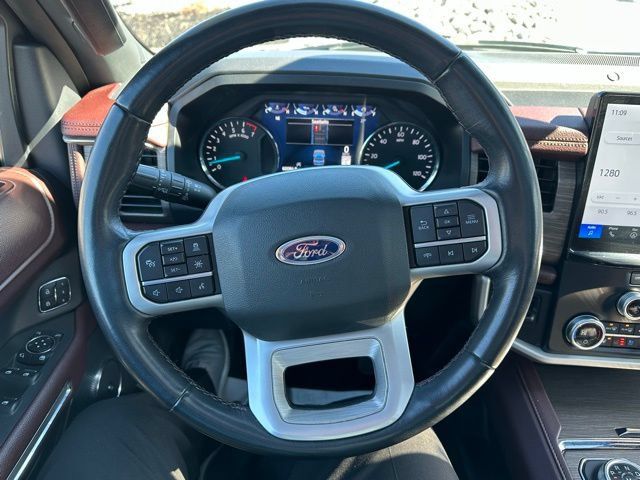 Used 2024 Ford Expedition Limited AWD/4WD image 36